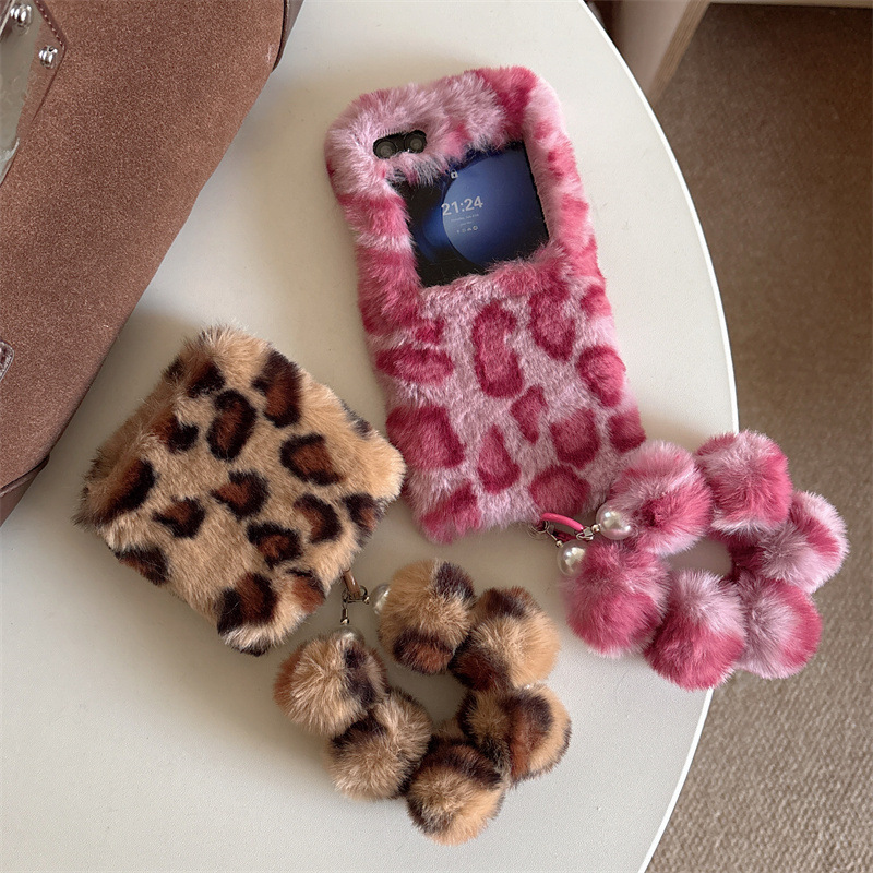 Phone Cases Leopard Print - Casing Ponsel dengan Tali Pergelangan Tangan